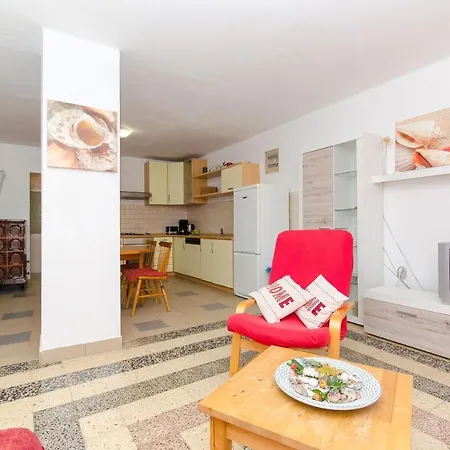 Toni&tina Apartment *